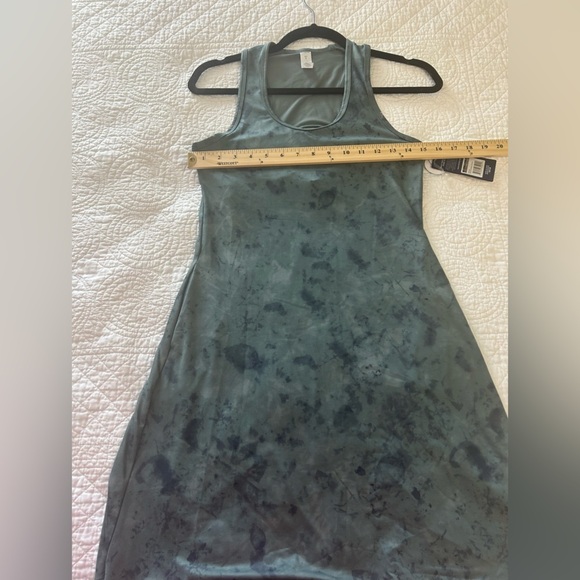 NWT Merika Athletic Dress in Teal. Size small. #Country Club Chic. - Picture 6 of 9
